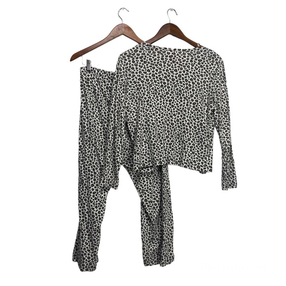Victoria Secret White leopard Animal Print 3 pc sleep lounge wear - Picture 6 of 7